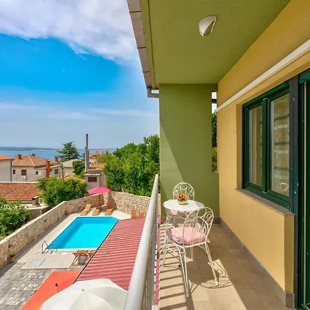 Jasna * تْسْغيكفانِتْسا