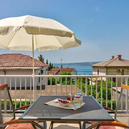 Jasna * تْسْغيكفانِتْسا