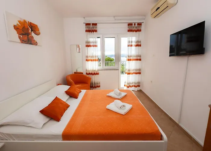 アパート Jasna ツリクヴェニツァ